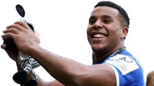Immanuel Feyi-Waboso: Rising Star of England Rugby Union | BBC Rugby Union News