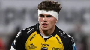Young Fly-half Will Reed Extends Dragons Contract – Promising Talent Commits Future